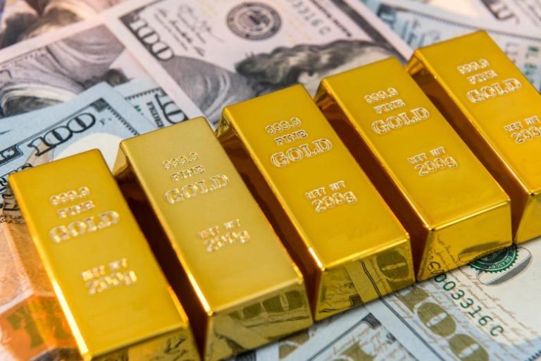 Стоимость золота снова рекордно подскочила