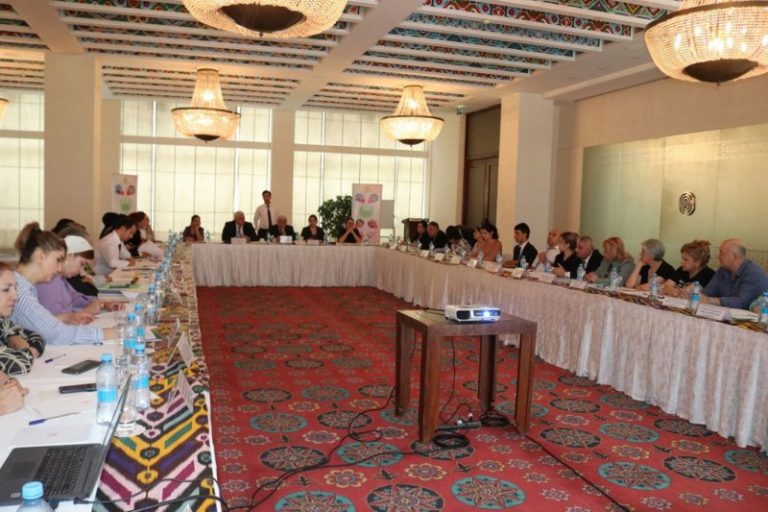 Дар Душанбе вобаста ба иҷрои Барномаи миллии ташаккули тарзи ҳаёти солим ҷаласа баргузор гардид